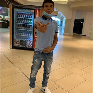 Meet your Posher, Joshua